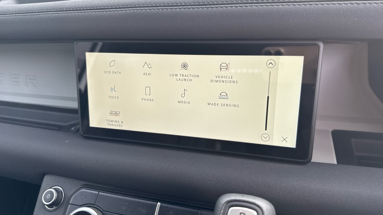 Land Rover Defender 90 Diesel 3.0 D200 Hard Top Auto